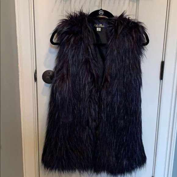 Navy Blue Fuzzy Vest - Picture 1 of 3